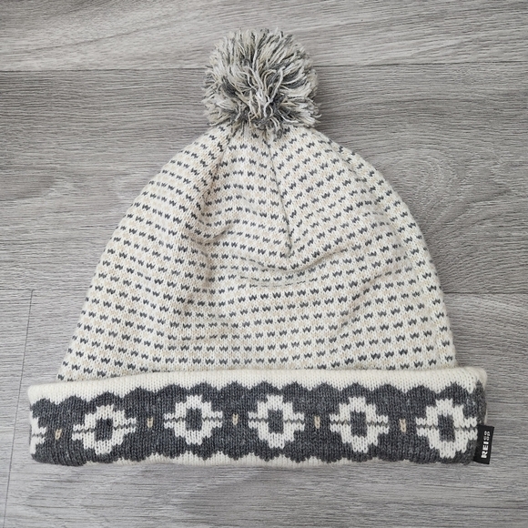 REI Co-Op  Cream Gray Knit Beanie One Size Aztec‎ Southwest  Unisex  Winter OS - Picture 1 of 7